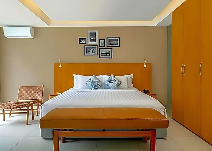 Ossotel 4* Legian